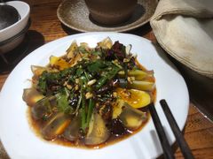 -滇香肴·云南菜蒸汽石锅鱼(云南北路店)
