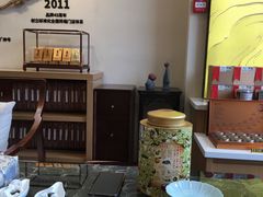 -龙溪路(地铁站)