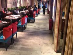 大堂-湘小馆剁椒鱼头(金帝商务大厦店)