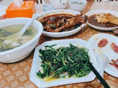 -山里人家土菜馆(茅山店)
