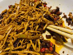 -黔蘑菇四季餐厅(观山湖店)