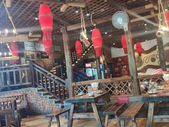 大堂-老滇山寨•云南特色菜•地方菜•民族风情歌舞表演(金碧店)