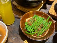 -有红鸡毛店·砂锅菜(抚琴夜市店)