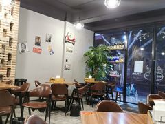 大堂-陈员外正宗夹江烧烤(广福路店)