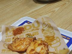 -魔都三兄弟酸辣粉·蘸卤炸串(虹桥万科店)