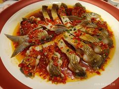 -饭橘汉江码头·乡野土菜馆(静安路店)