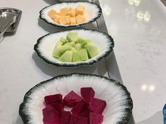 -腾阁自助餐厅(朝林广场店)