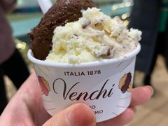 -VENCHI 闻绮(北京国贸商城店)