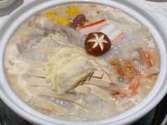 -三人行骨头王火锅(长寿店)