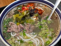 -云阿蛮云南生烫牛肉米线(奉贤路店)