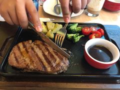 -必胜客(满洲里万达店)