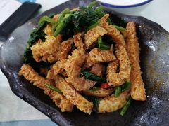 -马尔龙新疆饭店·清真(瑞景店)