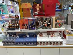 -泡泡玛特POPMART(杭州乐堤港店)