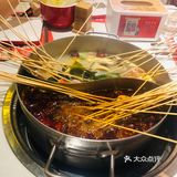 跟着朋友去吃的霸王餐，因为就在家旁边，特别近