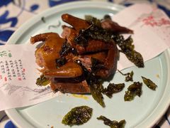 吊烧乳鸽-绿茶餐厅(布吉万象汇店)