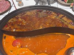 -旧街市鲜货老火锅(大光路店)