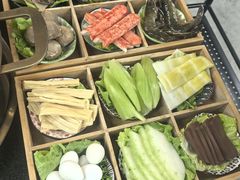 -娜姐鲜牛肉串串火锅(藏龙岛店)