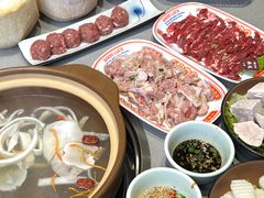 -四点金粥底火锅(沂州里店)