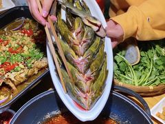 -小小河边鱼(天润城店)