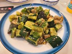 老醋黄瓜拌扇贝-小郭私房菜·海肠捞饭店(学士街店)