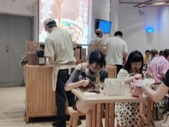 大堂-小满手工粉(上海月星环球港店)