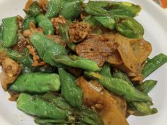 -小菜园新徽菜(上海浦东复地活力城店)