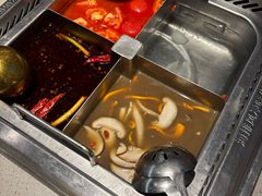 -海底捞火锅(新松江路生日主题店)