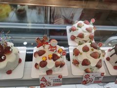 -花花卷卷·鲜食蛋糕(静安久光百货店)