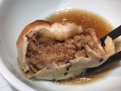 上海生煎包-京城小江南·北京烤鸭·江南土菜·白鱼(中关村店)