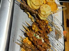 -卞二小串·鹤岗烧烤·坑烤(永定路店)