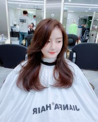 -简法造型·品牌形象店