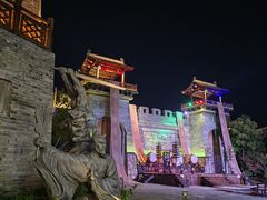 -茅山东方盐湖城景区