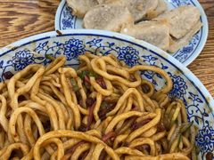 老北京炸酱面-门框胡同百年卤煮(新街口店)