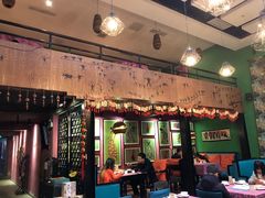 门面-香巴拉云南餐厅(华莱坞店)