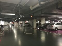 -恒隆广场·停车场