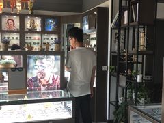 -视野联行眼镜蔡司·依视路官方授权店(顺城店)