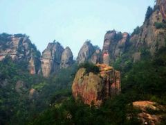 -玻璃桥景区石牛寨
