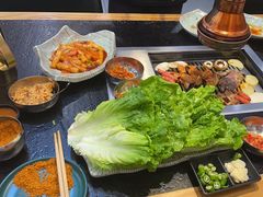 -臻牛烤肉