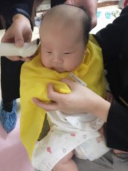 -龙文宝贝上门婴儿理发满月剃胎毛(普陀店)