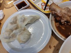 -关东小磨东北菜(上海长风大悦城店)