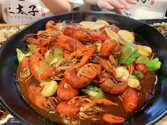 -三太子地摊烧烤·小龙虾(北蔡店)