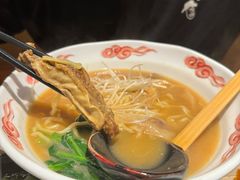 -小山日本料理(兴业太古汇店)