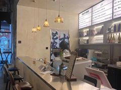 -mordew加州日记西餐&小酒馆(新天地店)