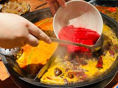 -周小明火锅(黑金冠社区店)