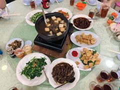 -兴旺海鲜砂煲王