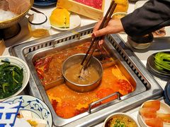 景观位-巴奴毛肚火锅(大剧院店)