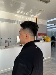 -YESIDO椰岛造型烫发染发
