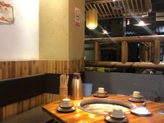 大堂-锅来乐地锅鸡(安亭店)
