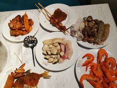 -领鲜活海鲜榴莲自助火锅(东门店)