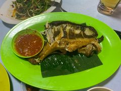 -明记烧鱼美味店